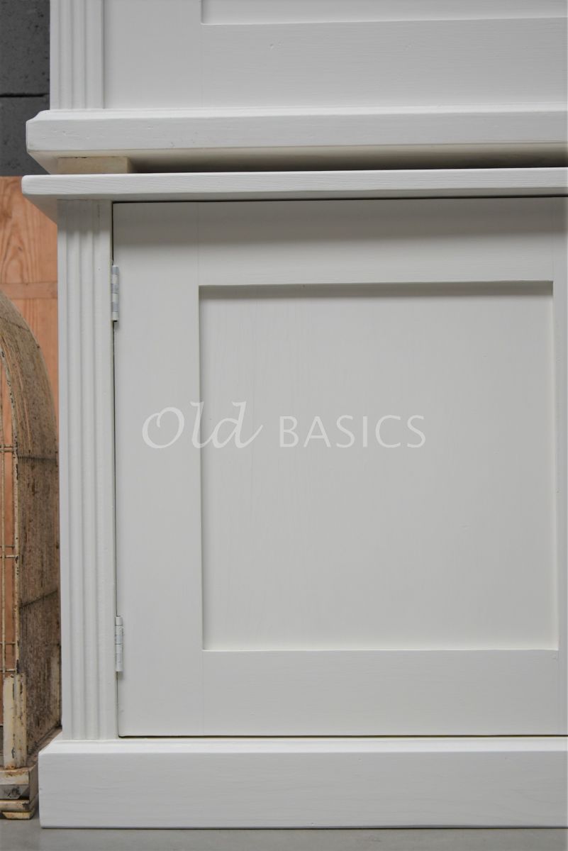 Detail van Vitrinekast Fabienne, 2 deuren, RAL9010, wit, materiaal hout